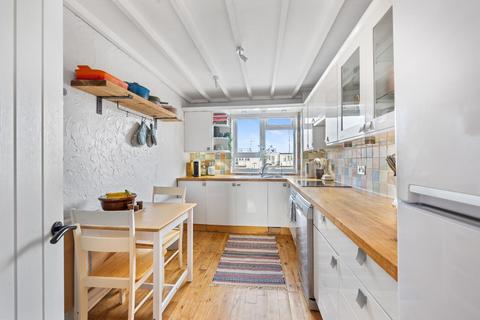 229 Lordship Road, London, N16 5HG