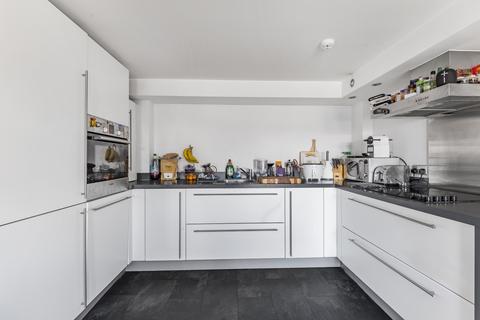 3 bedroom apartment for sale, Cadogan Road, London