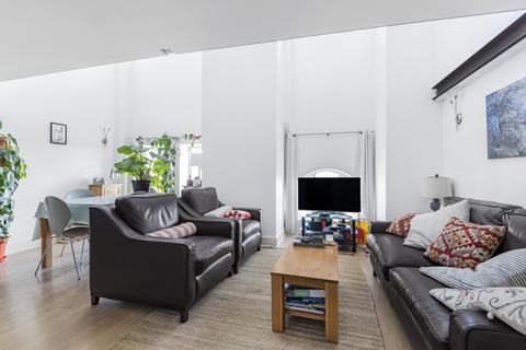 3 bedroom apartment for sale, Cadogan Road, London