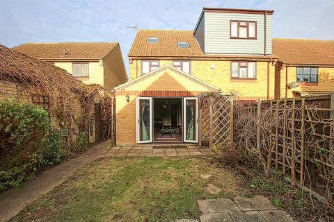 4 bedroom semi-detached house for sale, West Street, Ely CB7