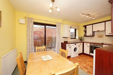 3 bedroom mews for sale, Irwell Road, Walney, Barrow-In-Furness