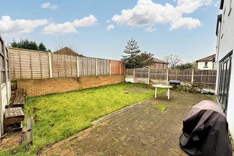 5 bedroom semi-detached house for sale, Chandos Road, Prestwich, M25