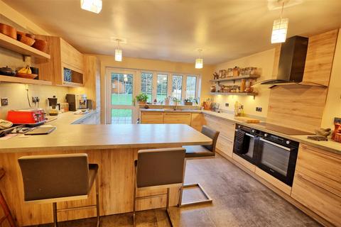 4 bedroom detached house for sale, Drury Lane, Hunsdon SG12