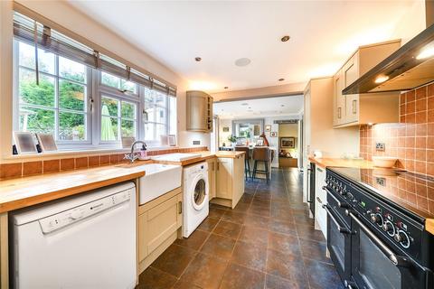 3 bedroom detached house for sale, Sunnydell Lane, Farnham, GU10