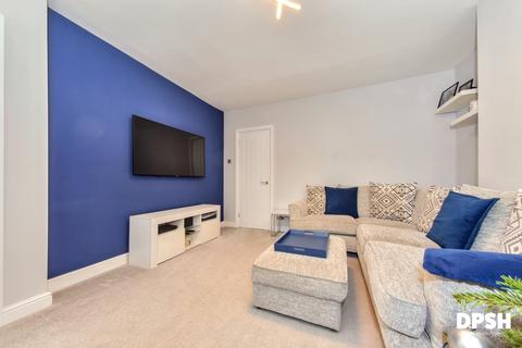 3 bedroom terraced house for sale, Haigh Moor Road, Tingley, Wakefield