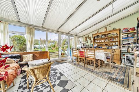 285 Dover Road, Folkestone, CT19 6NT