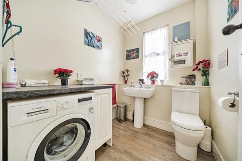 285 Dover Road, Folkestone, CT19 6NT