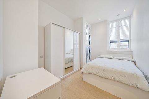 2 bedroom apartment for sale, Powis Street, London