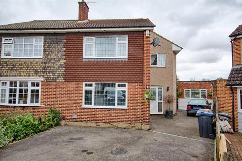 3 bedroom semi-detached house for sale, Chiltern Close, Ware SG12