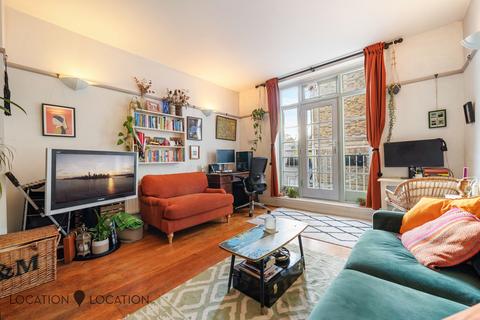 1 bedroom flat for sale, Urswick Road, Strand Building, E9