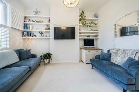 1 bedroom flat for sale, Longley Road, London SW17