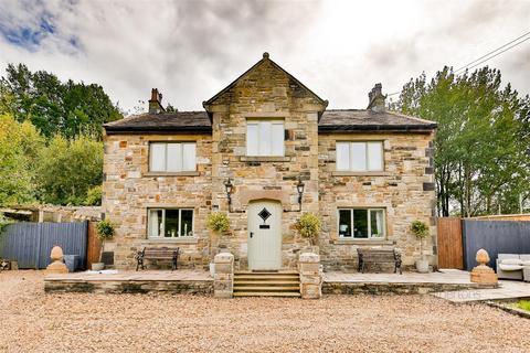 5 bedroom detached house for sale, Olde Back Lane, Burnley