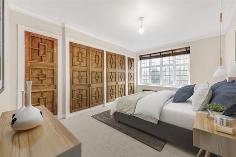 2 bedroom flat for sale, Portsmouth Road, London