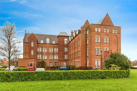 2 bedroom apartment for sale, Salisbury Close, Crewe, Cheshire, CW2