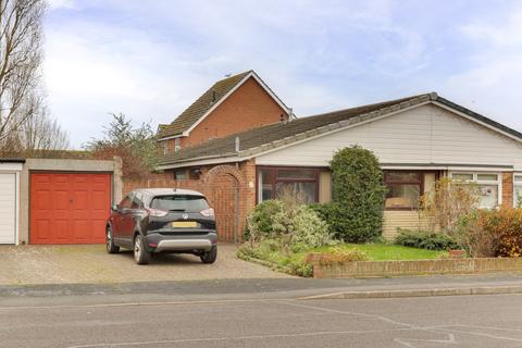 2 bedroom bungalow for sale, 27 Godwit Road, Southsea