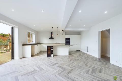 23 Dunwich Road, Bexleyheath, DA7 5EW