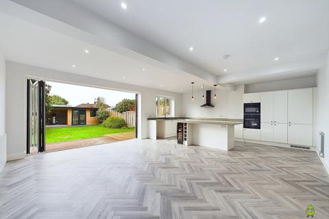 23 Dunwich Road, Bexleyheath, DA7 5EW