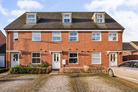 3 bedroom townhouse for sale, Fuller Way, Andover