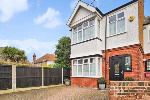 4 bedroom semi-detached house for sale, King Edward Avenue, Broadstairs CT10