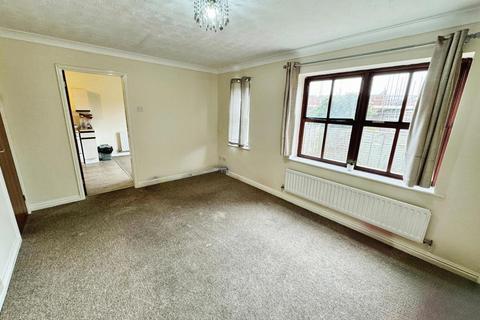 2 bedroom terraced house for sale, Fernwood Close, Telford TF1