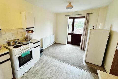 2 bedroom terraced house for sale, Fernwood Close, Telford TF1