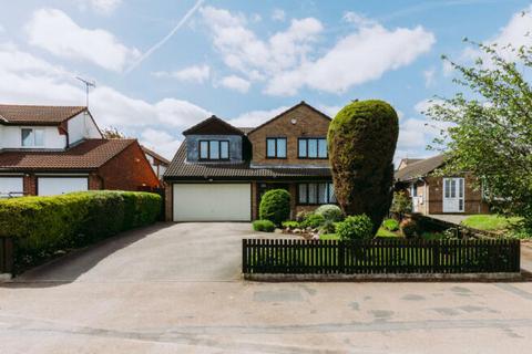 5 bedroom detached house for sale, Stonesby Avenue, Leicester, Leicester, LE2