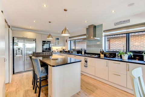 5 bedroom detached house for sale, Wanderdown Road, Brighton BN2