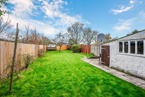 4 bedroom semi-detached house for sale, Chadacre Road, Stoneleigh