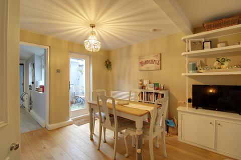 2 bedroom terraced house for sale, Frederick Gardens, Brighton & Hove BN1