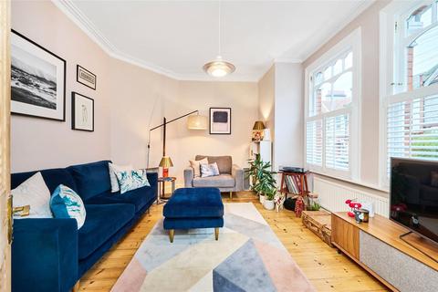 2 bedroom flat for sale, Salterford Road, Furzedown, SW17