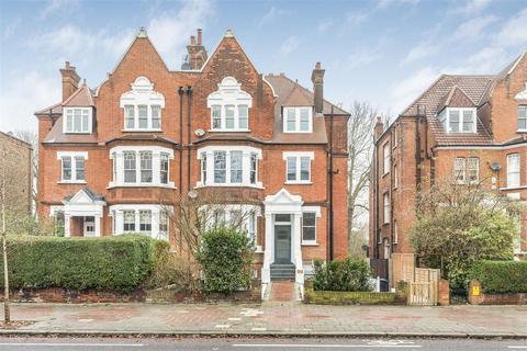 2 bedroom flat for sale, West Hill, London