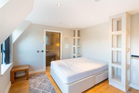 1 bedroom apartment for sale, 564 Harrogate Road, Leeds LS17