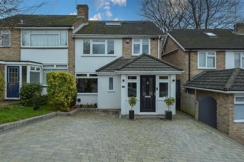 Downsland Drive, Brentwood