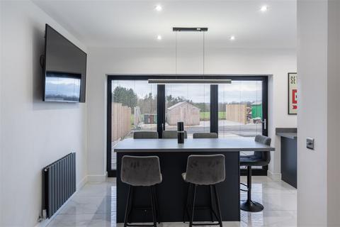 undefined, Harrogate Road, Leeds LS17