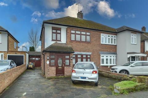 3 bedroom semi-detached house for sale, Freshwell Gardens, West Horndon, Brentwood