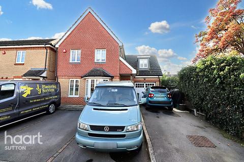 Farrier Place, Sutton
