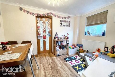 undefined, Gaultree Square, Emneth