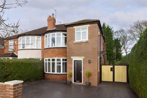 3 bedroom semi-detached house for sale, West Park Drive West, Leeds LS8