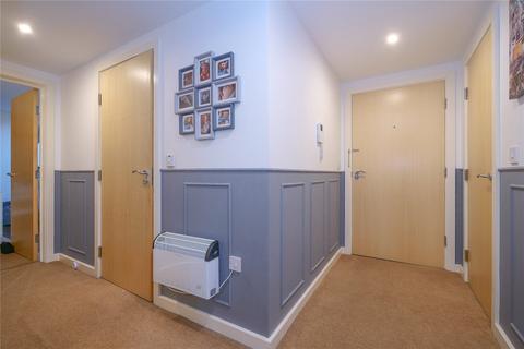 2 bedroom flat for sale, Albert Street, Shipley BD17