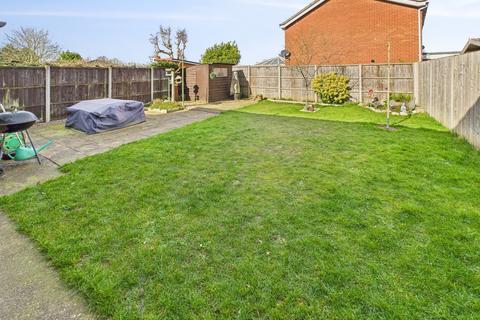 4 bedroom detached house for sale, Sandringham Drive, Downham Market PE38