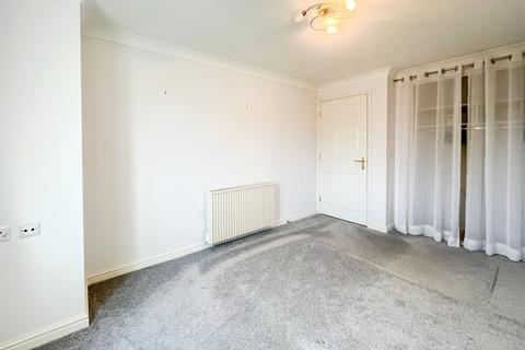 1 bedroom retirement property for sale, Somerton Road, Street, BA16