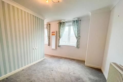 1 bedroom retirement property for sale, Somerton Road, Street, BA16