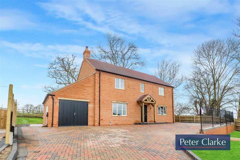 4 bedroom detached house for sale, Lane View, Napton, Southam