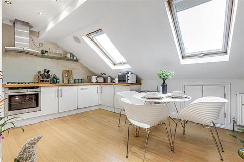 1 bedroom flat for sale, Felsham Road, Putney, SW15