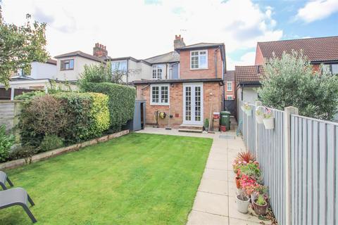 3 bedroom semi-detached house for sale, Hammonds Lane, Great Warley, Brentwood