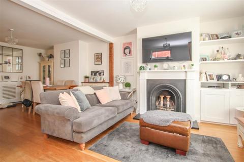 3 bedroom semi-detached house for sale, Hammonds Lane, Great Warley, Brentwood