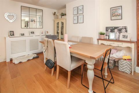 11 Hammonds Lane, Great Warley, Brentwood, CM13 3AH