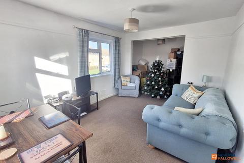 1 bedroom flat for sale, Avon Court, Gunthorpe, Peterborough, PE4