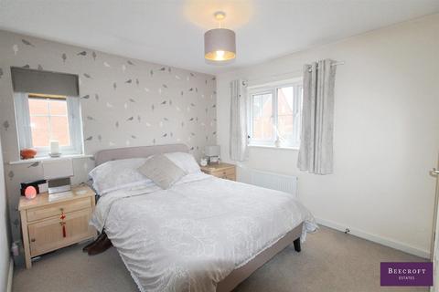 12 Barron Road, Brampton Bierlow, Rotherham, S63 6FZ