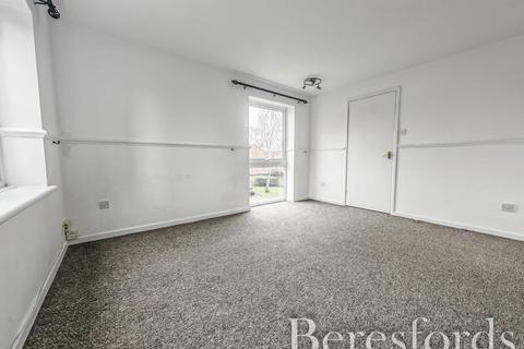 2 bedroom apartment for sale, Dorchester End, Colchester, CO2